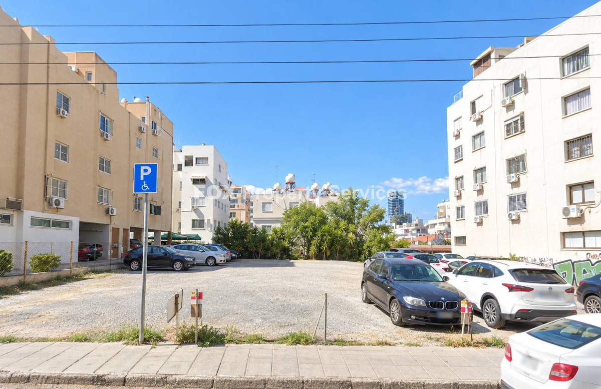 Plot, For Sale, Nicosia, Agioi Omologites