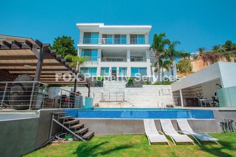 Villa, For Sale, Limassol, Agios Tychonas